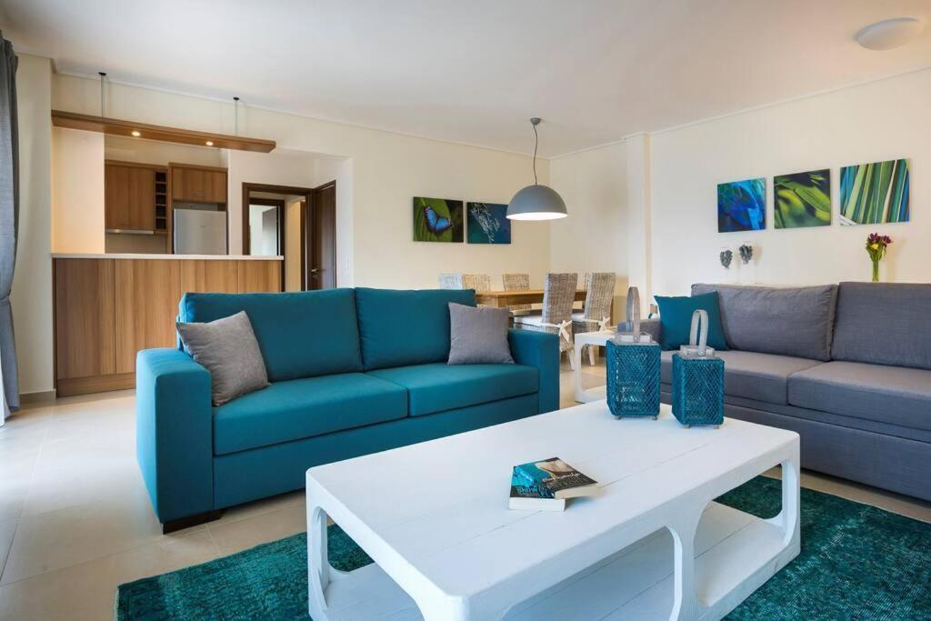 Eucalyptus Suite Sea View Karavomylos Esterno foto